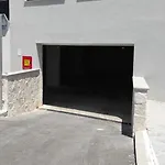 My Adriatic Place With Private Garden And Garage Apartman Šibenik