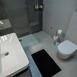 아파트 My Adriatic Place With Private Garden And Garage