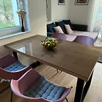 아파트 My Adriatic Place With Private Garden And Garage