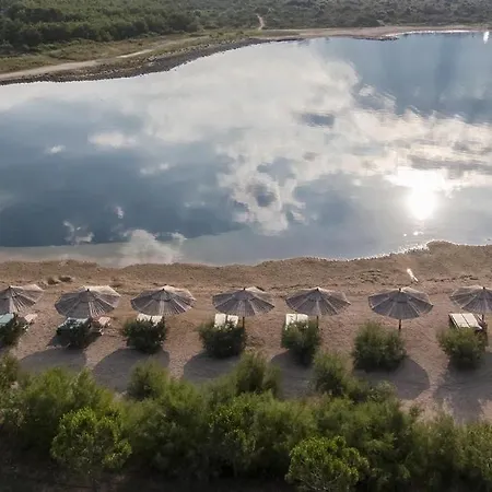 My Adriatic Place With Private Garden And Garage Šibenik