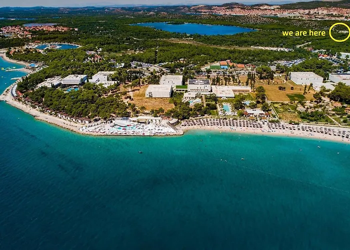 Appartement My Adriatic Place With Private Garden And Garage Šibenik